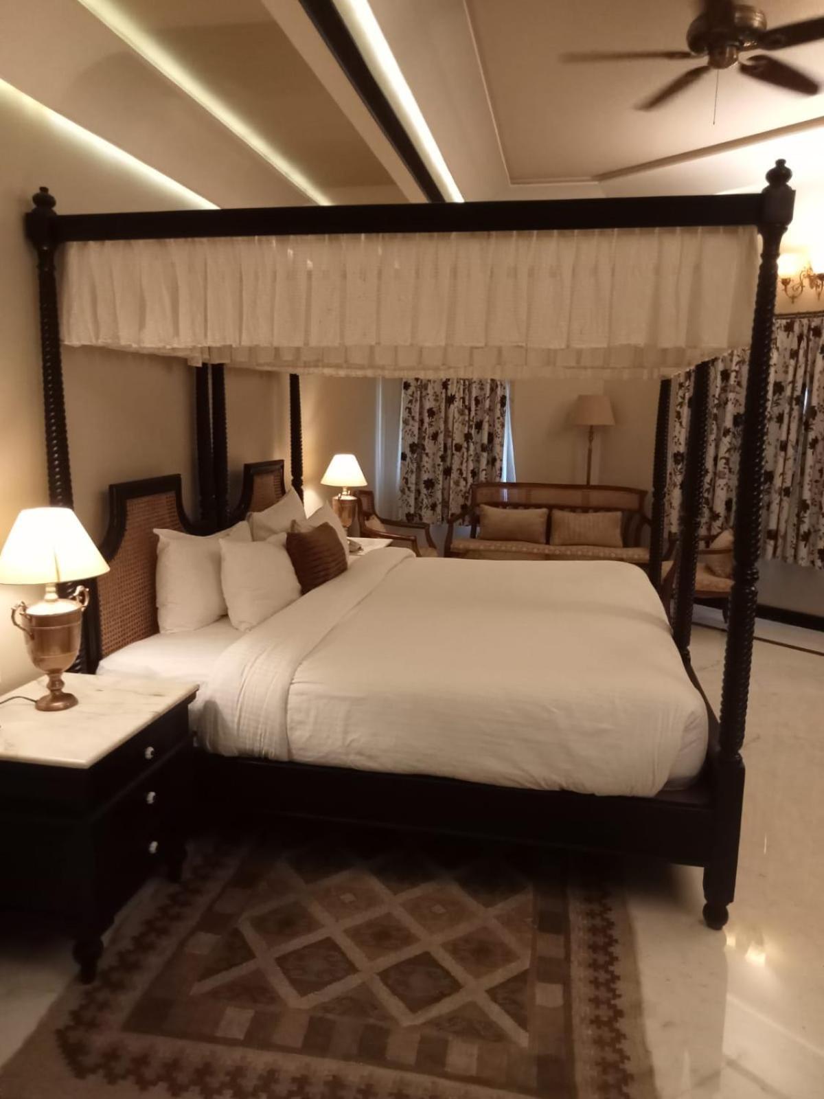 Juna Mahal Jungle Resort Ranthambore 萨瓦伊马多普尔 外观 照片