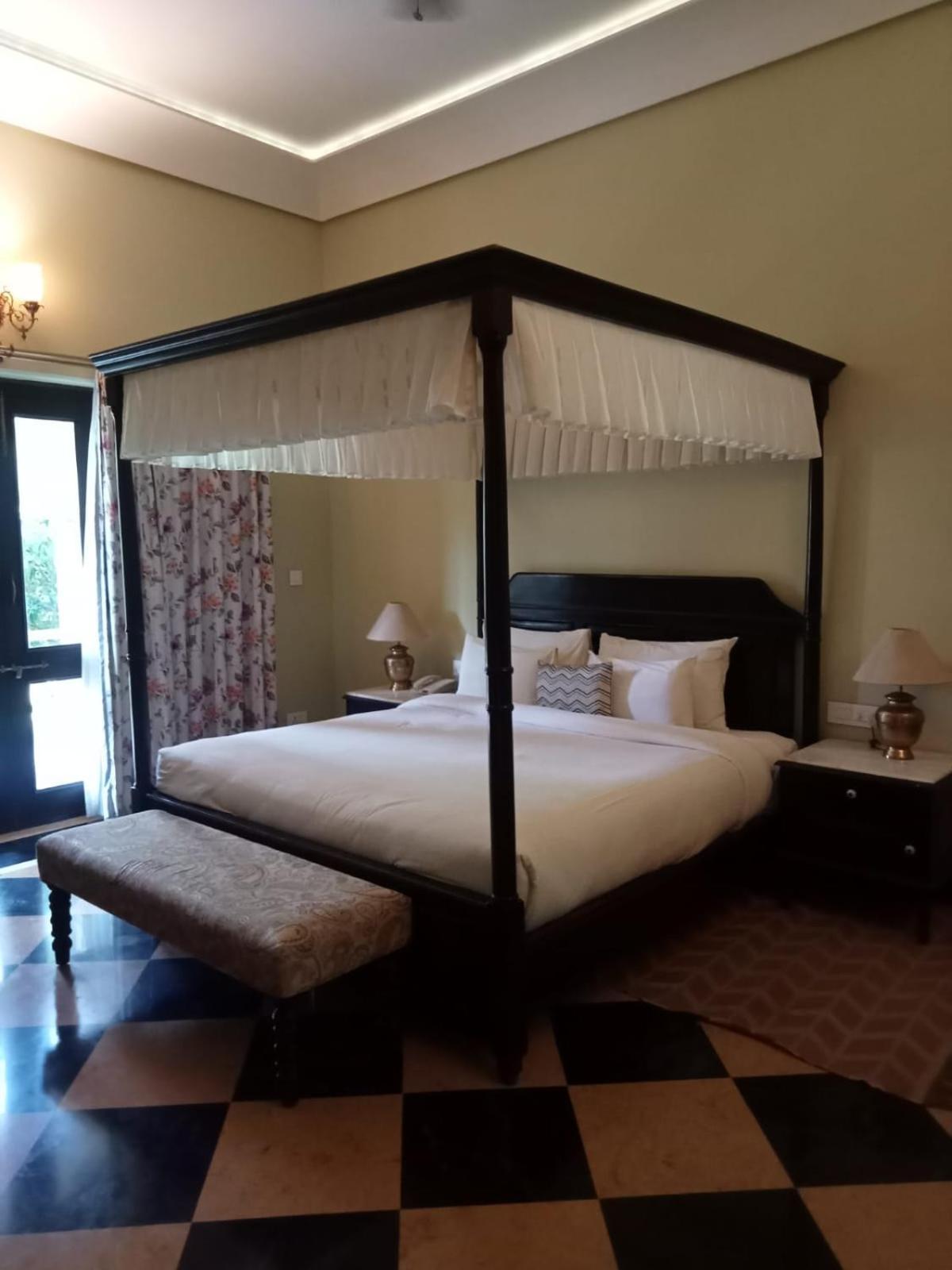 Juna Mahal Jungle Resort Ranthambore 萨瓦伊马多普尔 外观 照片